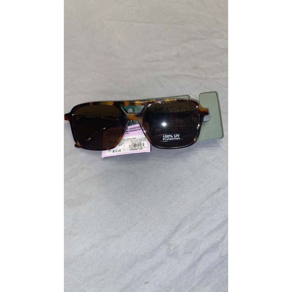 Wild Fable sunglasses NWT